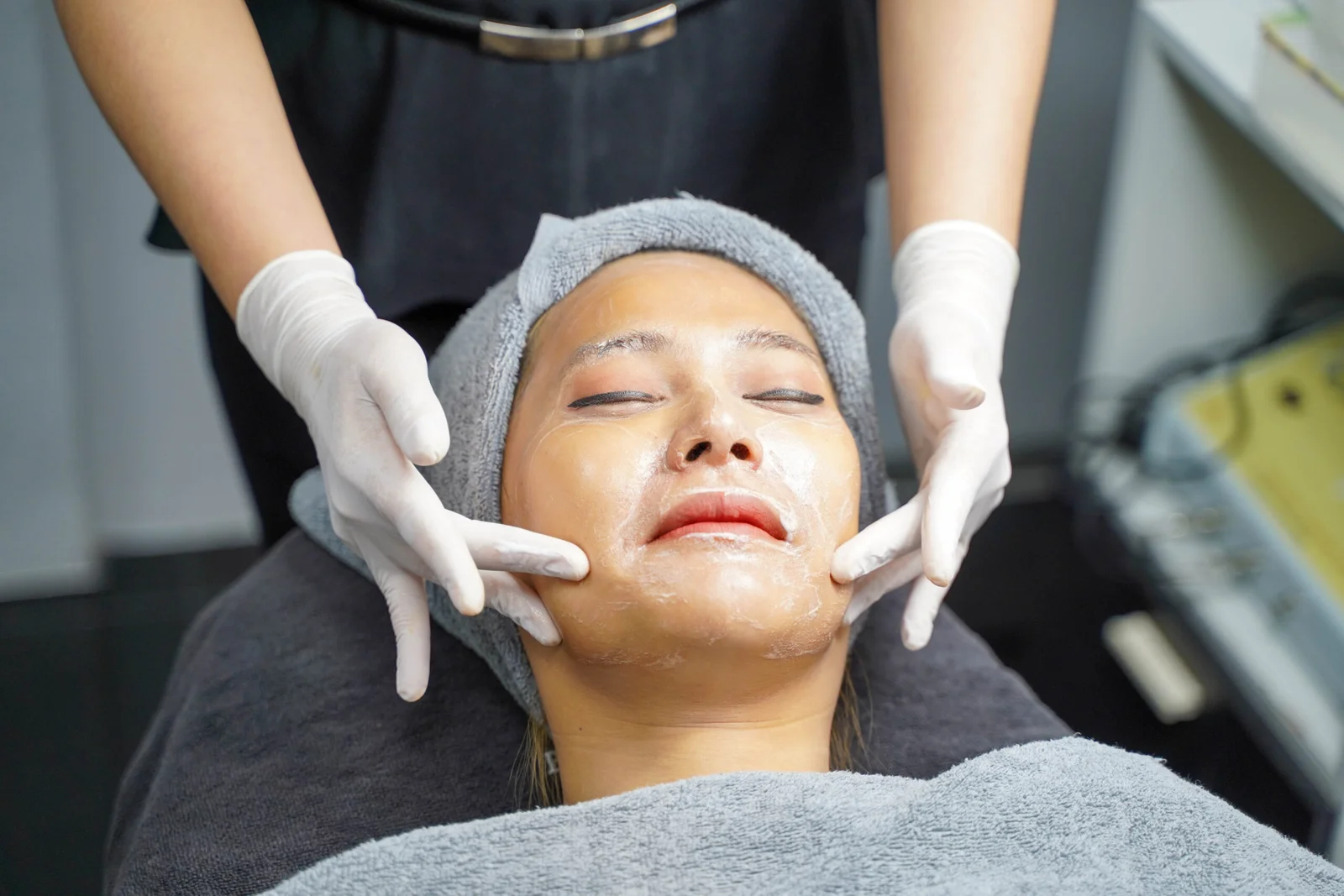 Skin booster treatment