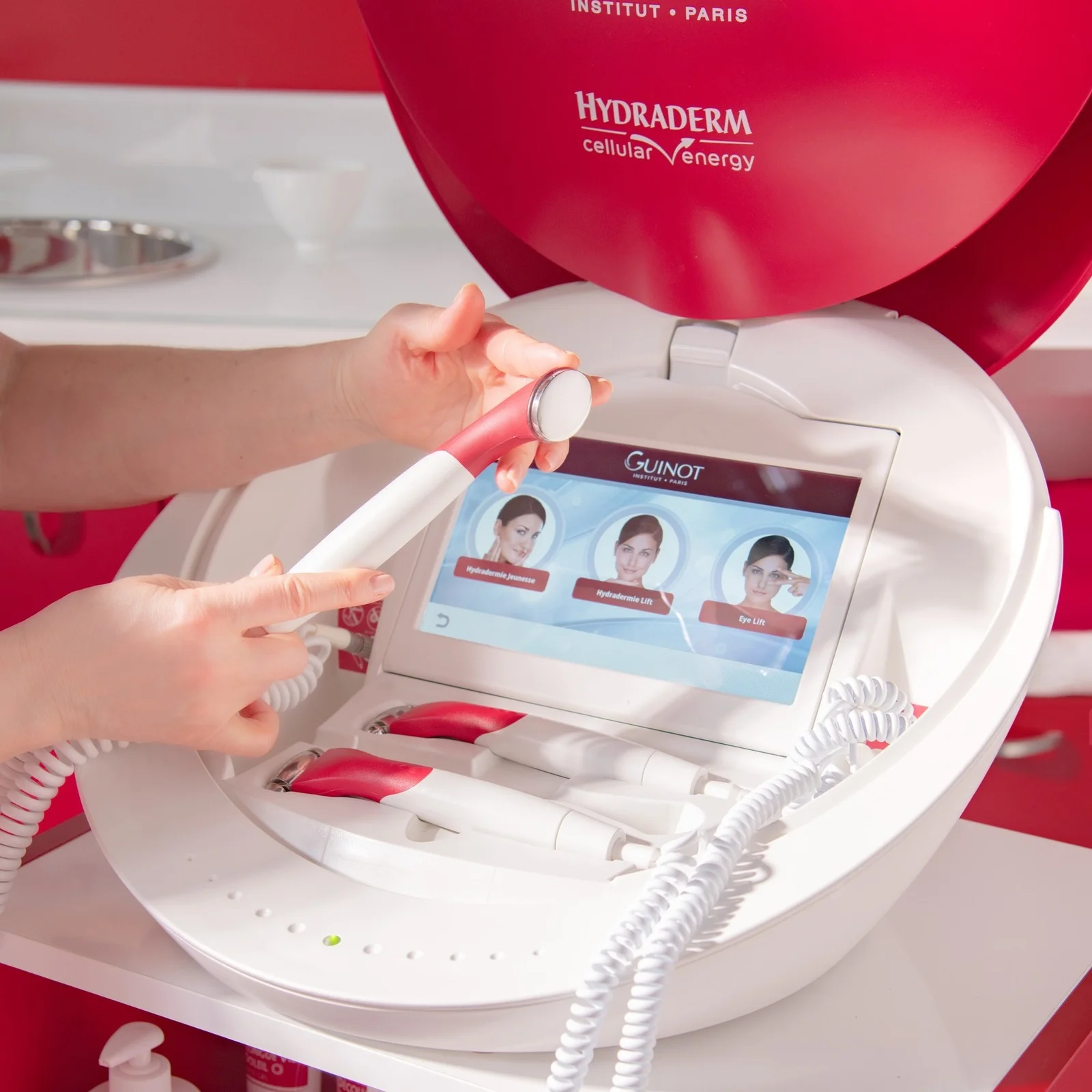 Guinot Hydraderm Cellular Energy device